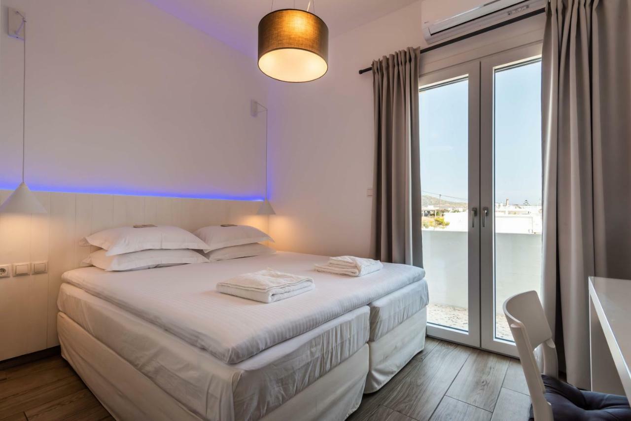 White Rock Milos Suites Αδάμας Εξωτερικό φωτογραφία